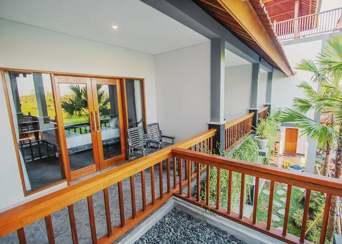 Silas Bali 4*